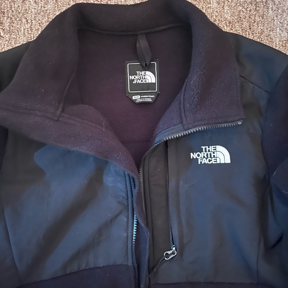 Women’s Black North Face Denali Jacket